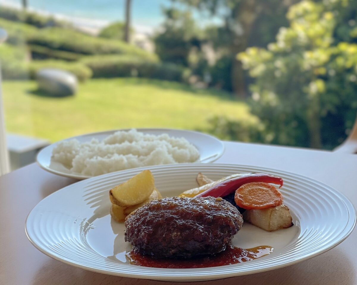 ハンバーグ定食