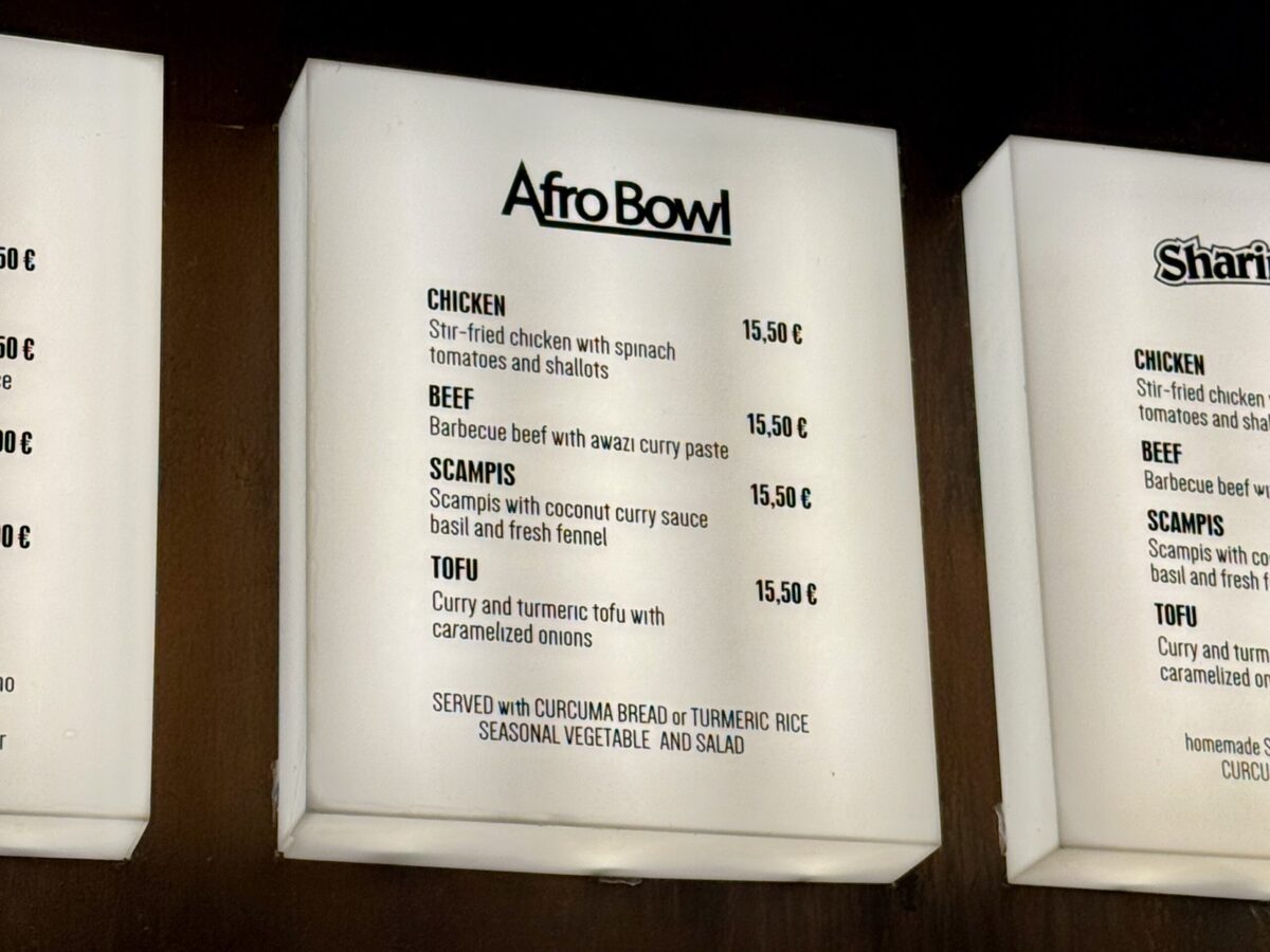 wolf-sharing-food-market-brussels-food-price